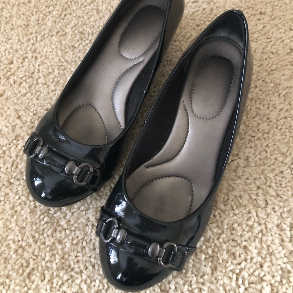 Black Patent With Buckle Accent Wedge